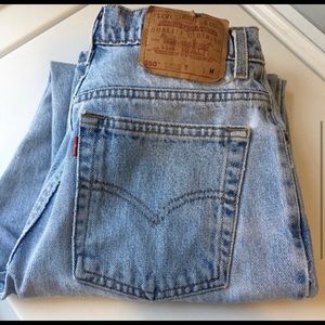 Vintage urban outfitters Levi’s jeans size 27 28